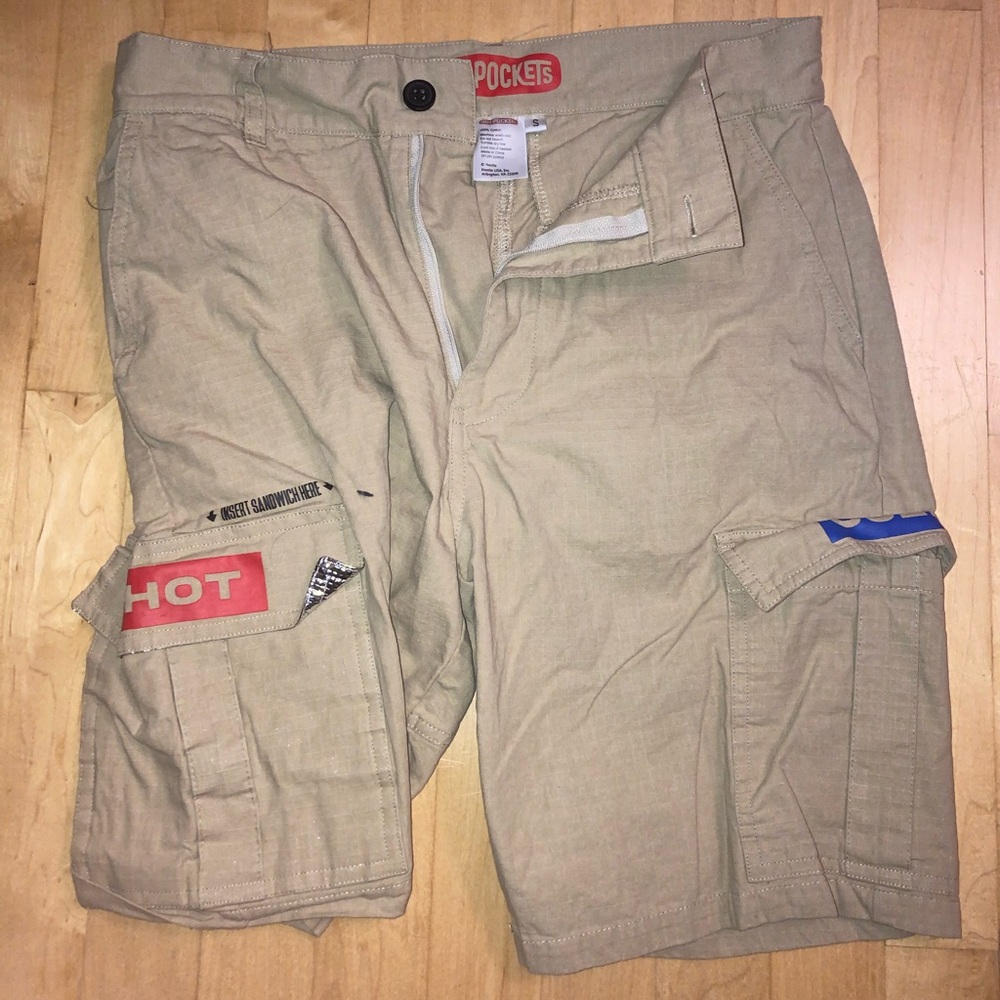 Hotpockets Hot Pocket Men’s size Small Cargo Shorts